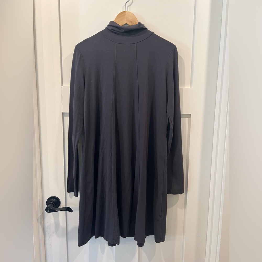 Mododoc‎ Mock neck Open Back Tunic Size M